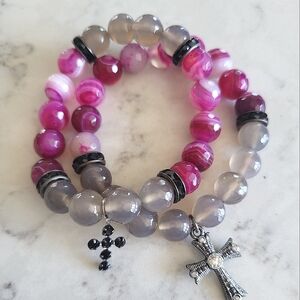 Pair of beaded bracelets, gray and pink glass beads